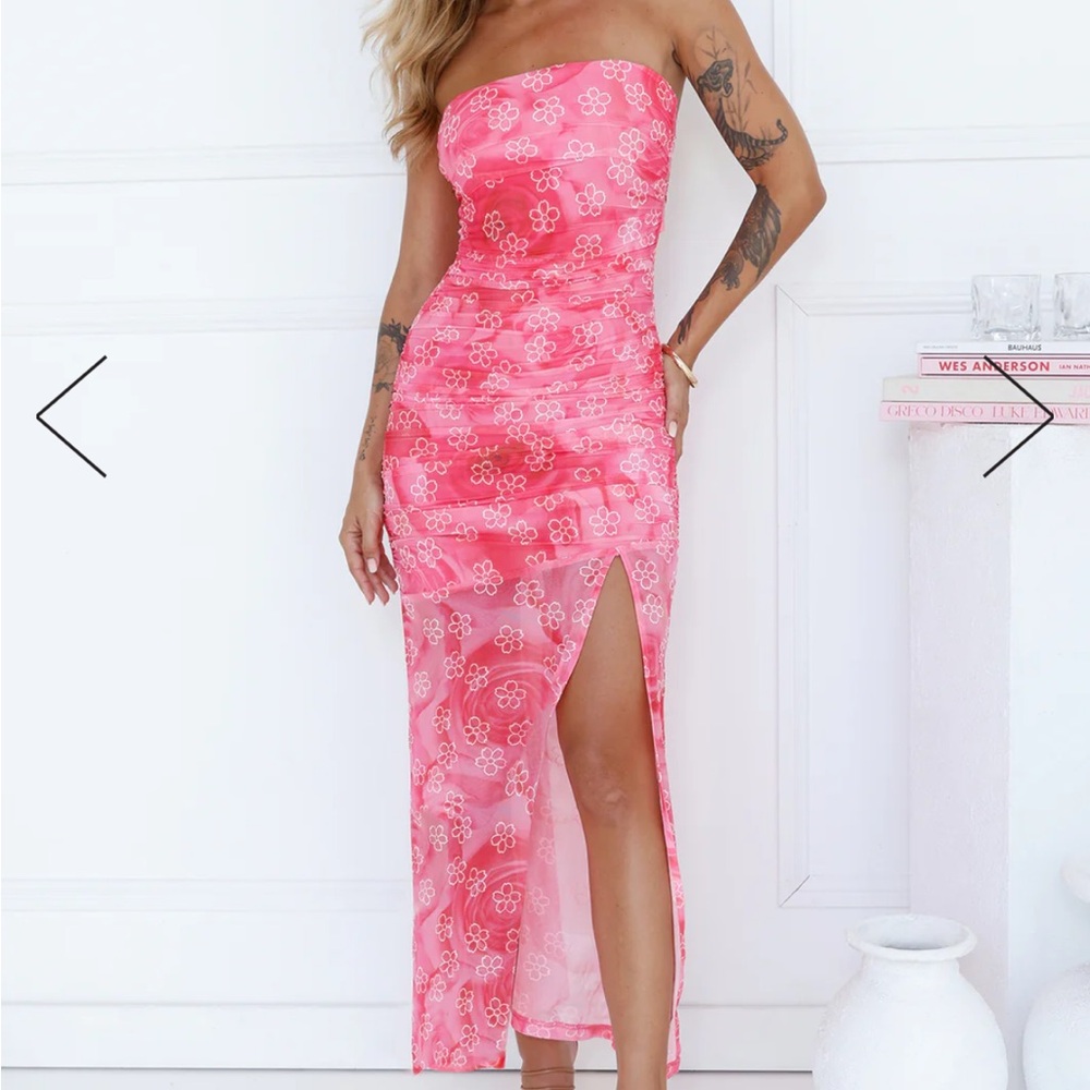 Hello Molly - Frangipani Island Strapless Maxi Dress Pink - MEDIUM